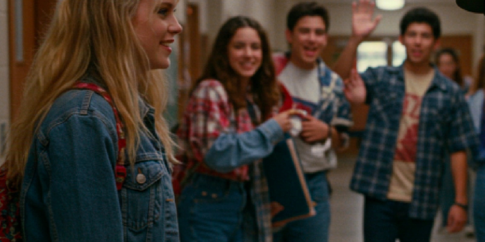 Beyond the Mall Food Court: A Deep Dive into American Teen Screens